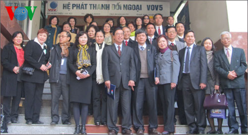 ชาวเวียดนามที่อาศัยในต่างประเทศกลับบ้านเกิดฉลองตรุษเต๊ต